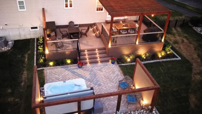 Deck and Roof Decorative Lighting