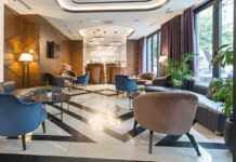 Why Hotel Lighting Feels So Luxurious (And How to Recreate It at Home)